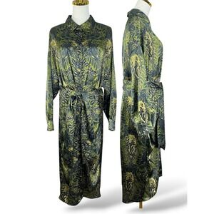 green emerald velvet dress Shop Antonio Melani clothing and handbags at SilkRoll. Trade with us!